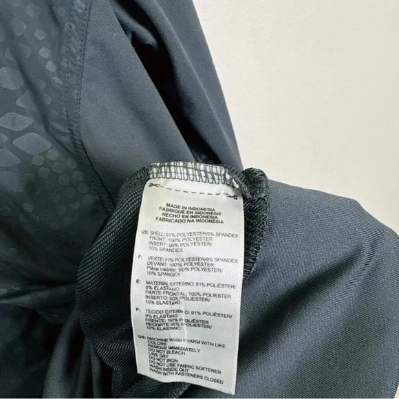 Adidas Womens  Size Xlarge Clima 365 Light Weight Jacket - Picture 11 of 15